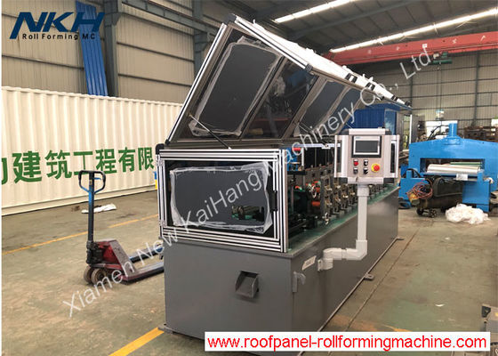 خرید رول فلزی با سرعت بالا سقف رول ریپ تشکیل دهنده ماشین با برجسته سازی / سفت کننده online manufacture